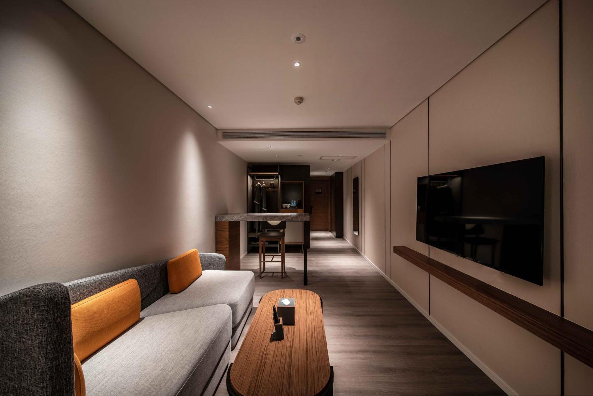 Urcove By Hyatt Shanghai Lujiazui Expo Center Экстерьер фото